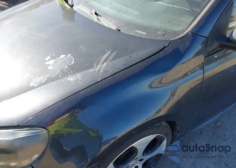 2010 Volkswagen Gti 2-Door z USA, uszkodzony, nr VIN WVWED7AJ2AW204811